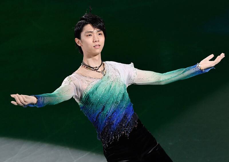 花式滑冰》羽生結弦參加故鄉公演場邊大批中國粉絲做出各種惡劣行為 