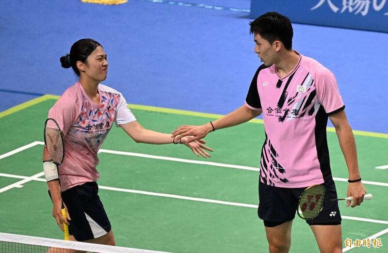 邱相榤／林筱閔收混雙亞軍。（記者林正堃攝）