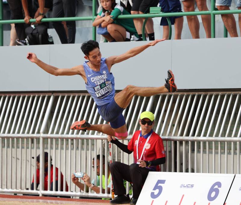 田徑亞錦賽》台灣第1金！傑出校友林昱堂8公尺40霸氣破大會、進奧運