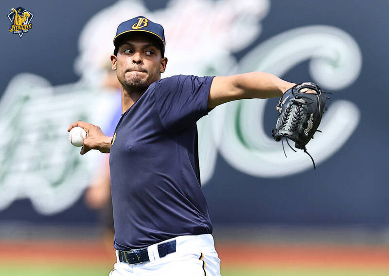 中信兄弟新洋投艾里歐。（資料照，中信兄弟提供）