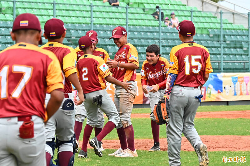 U12世界盃，委內瑞拉以10比0大勝墨西哥。（記者李惠洲攝）