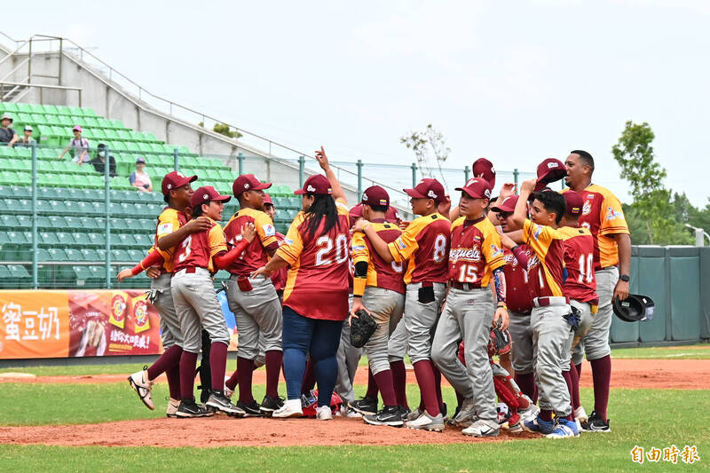 U12世界盃，委內瑞拉以10比0大勝墨西哥。（記者李惠洲攝）