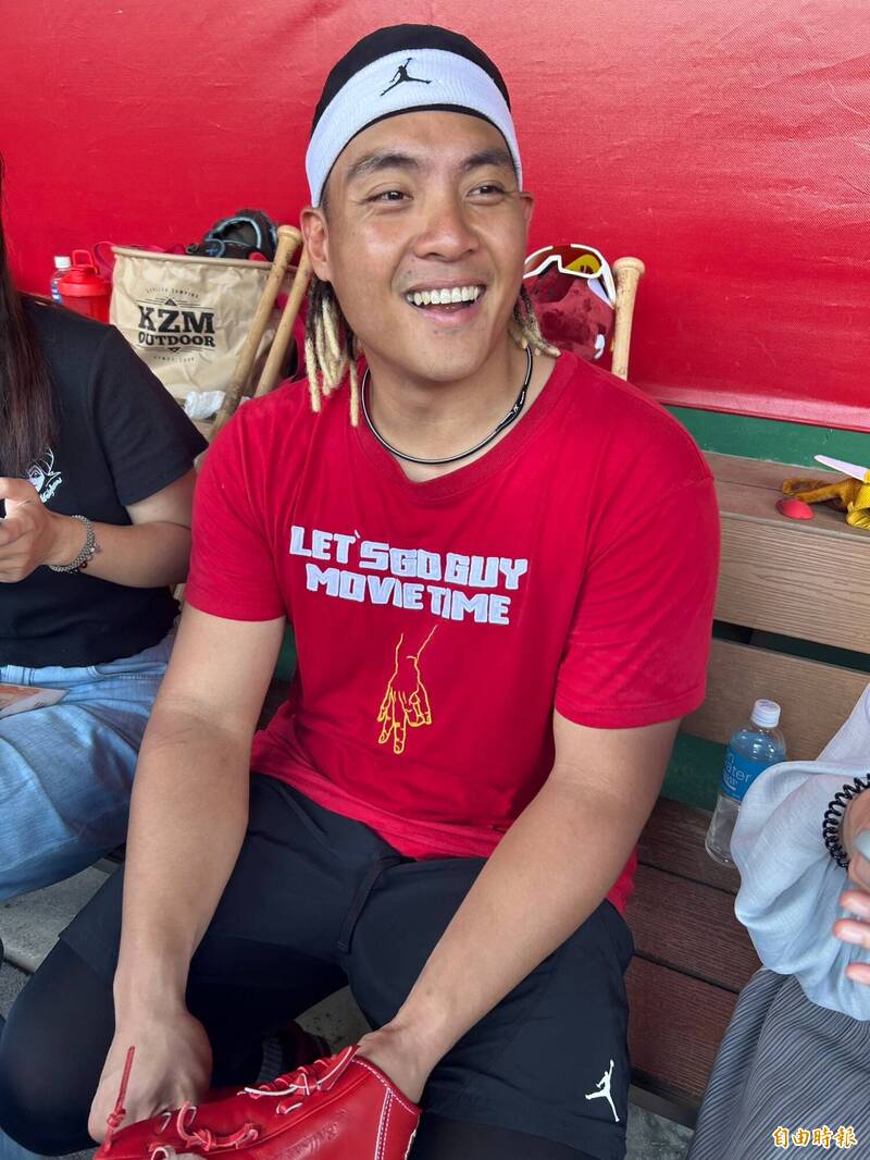 台灣大賽》劉基鴻的確信步「超帥的」 鞏冠說明MOVIE TIME的由來- 自由體育
