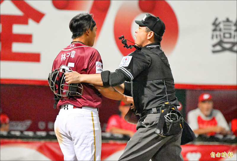 林子偉不滿布里悍疑似有叫囂行為，賽後表示當時雙方都有情緒，他仍要管理好自己的情緒。（記者林正堃攝）