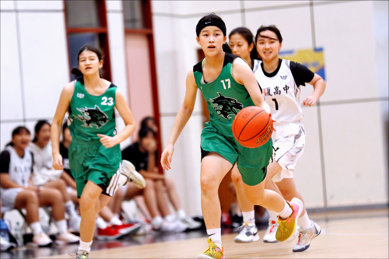 HBL女乙小柯瑞 羽籃二刀流學霸