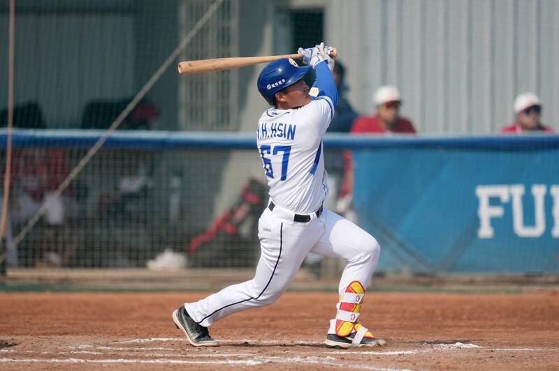 富邦悍將辛元旭代打擊出3分全壘打。（富邦球團提供）