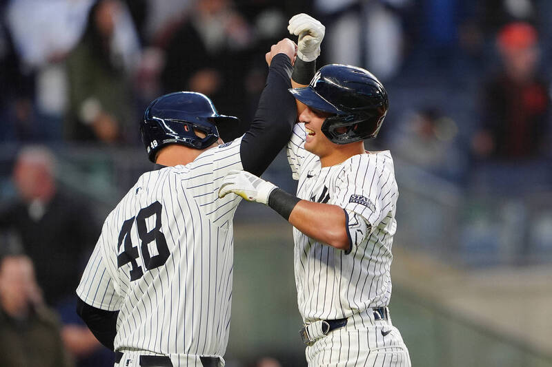 洋基新星沃爾普（右）開轟。（今日美國）