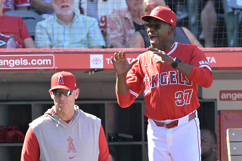 天使總教練華盛頓。（法新社）