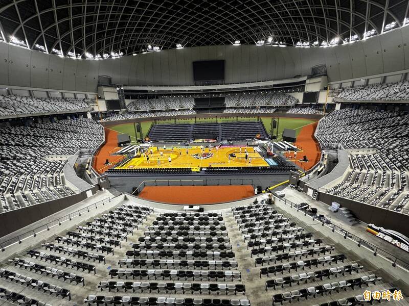 T1聯盟本週迎來台北大巨蛋初體驗，由中信特攻、台北戰神在13、14日展開2連戰。（記者塗建榮攝）