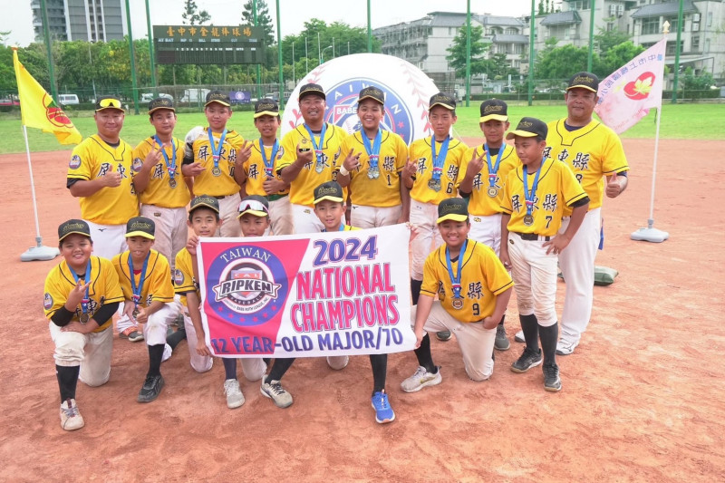 屏大平少棒赴美500萬參賽費，神祕「阿姨」一口氣捐480萬達標。（大平國小提供）