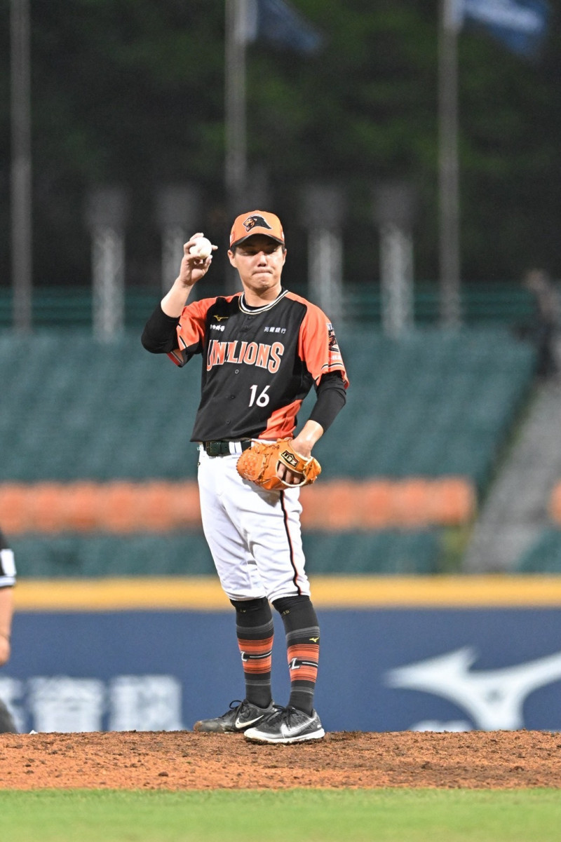 郭俊麟轉隊後首次對前東家就拿到勝投。（統一球團提供）