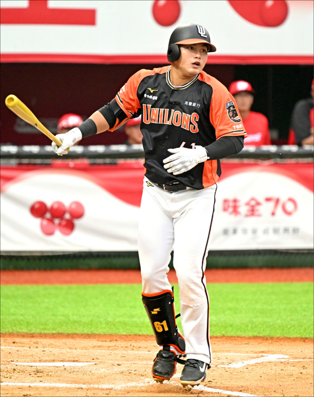 獅隊2022年選秀會第1輪指名黃勇傳，上個月底因債務和紀律問題遭球團開除。（資料照）