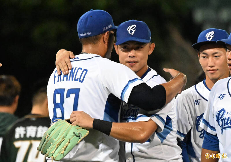 申皓瑋美技守備幫了富藍戈大忙。（資料照，記者林正堃攝）