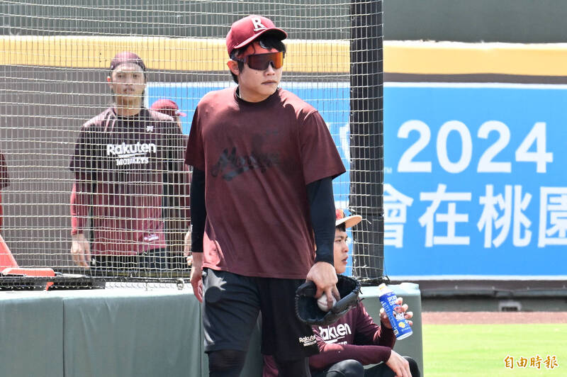 樂天桃猿陳冠宇。（記者陳志曲攝）