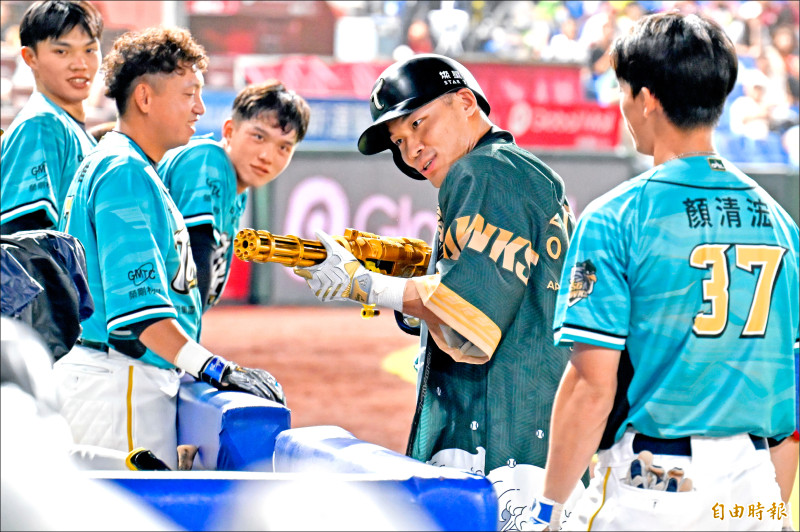 猿不敵台鋼 愛姐姐老班底「抱」動