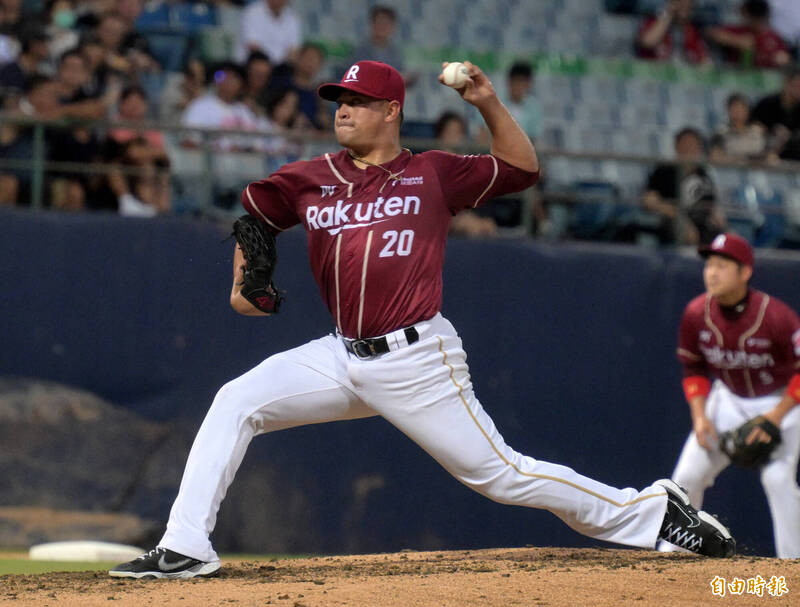 樂天先發投手霸威斯。（記者王藝菘攝）