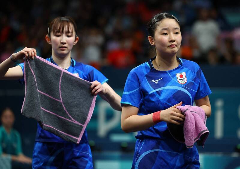 日本早田希娜（左）、張本美和（右）。（路透）