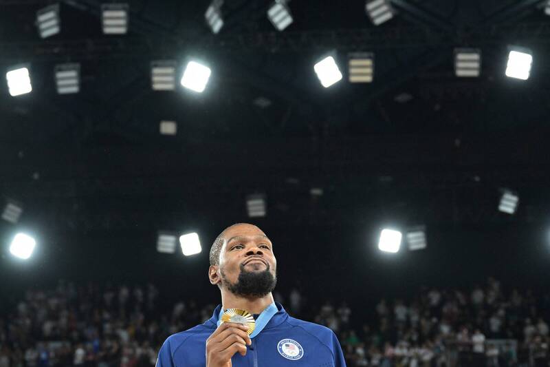 杜蘭特解釋會化身「推特王」，是給球迷一個和他互動的機會。（資料照，法新社）