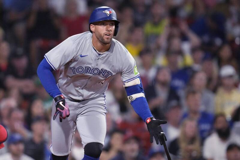 藍鳥「春天哥」史普林格在雙重賽皆扮演致勝英雄，幫助球隊單日2度擊敗紅襪。（美聯社）