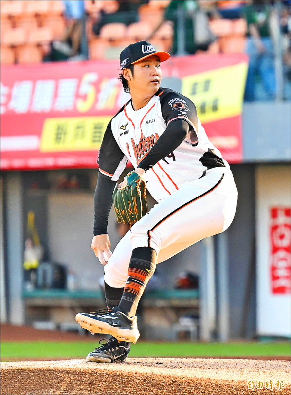 統一獅王牌投手古林睿煬生涯首次單季10勝達陣。（記者李惠洲攝）