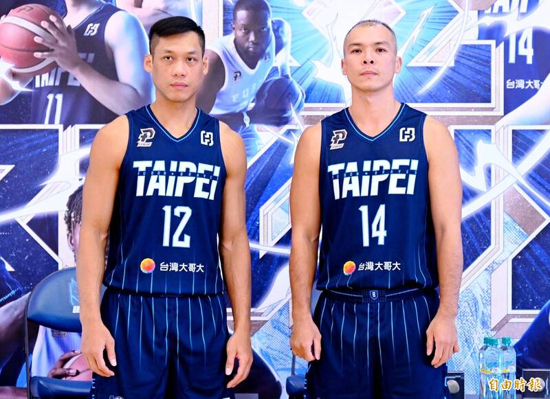 林志傑（左）、蔡文誠。（記者朱沛雄攝）