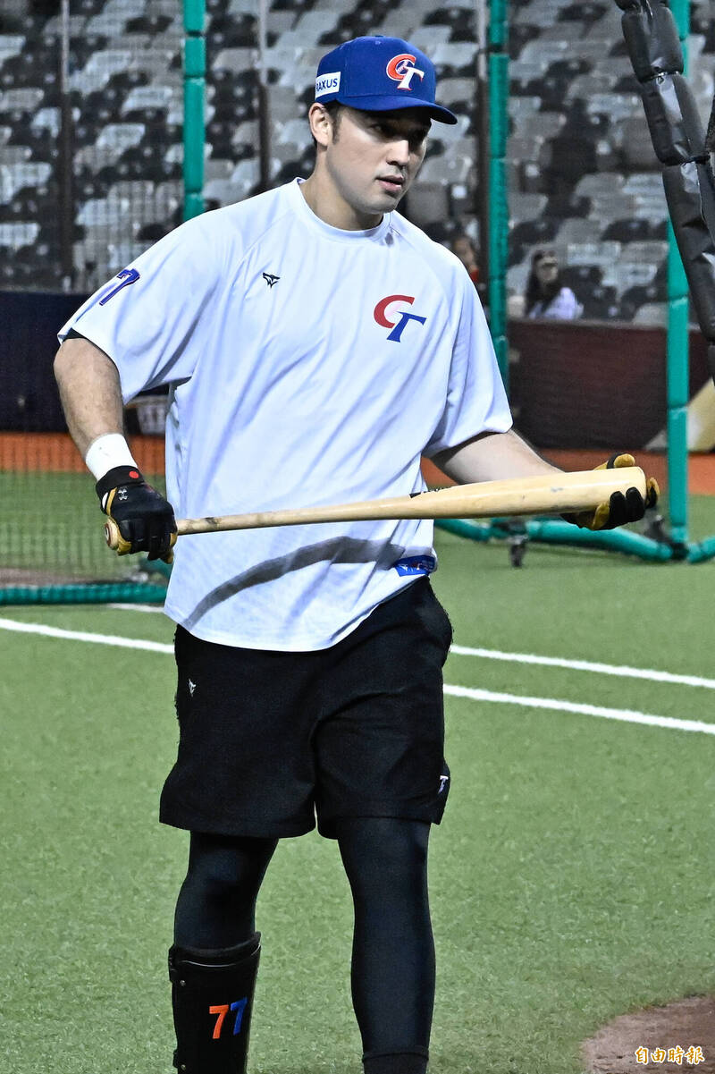 林安可擔任台灣隊第四棒。（記者陳志曲攝）