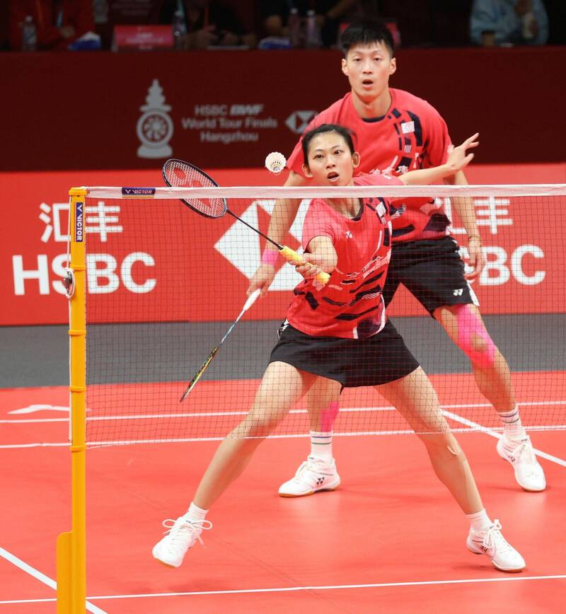 楊博軒、胡綾芳。（羽球協會提供）
