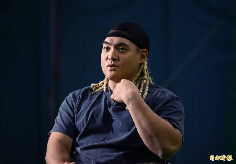 吉力吉撈·鞏冠。（記者李惠洲攝）