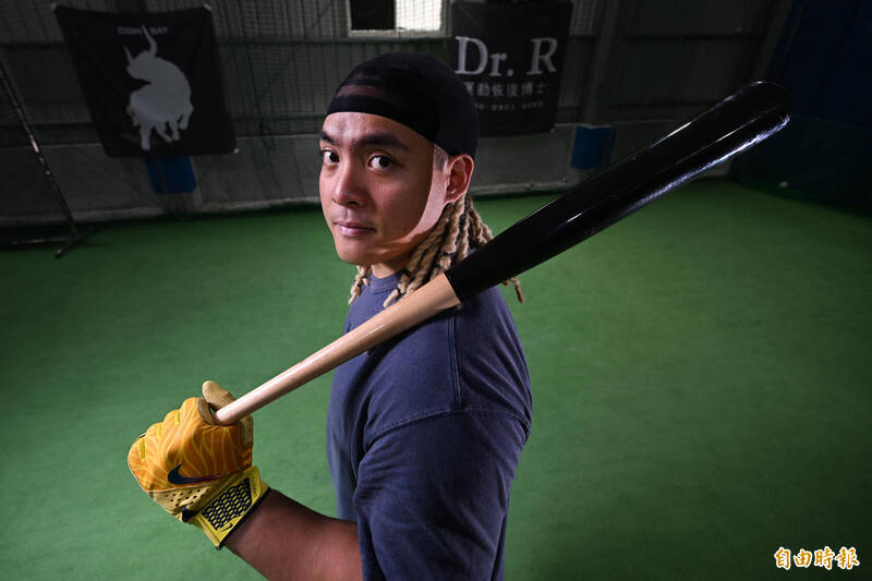 吉力吉撈·鞏冠。（記者李惠洲攝）