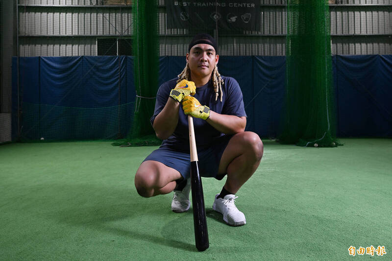 吉力吉撈·鞏冠。（記者李惠洲攝）