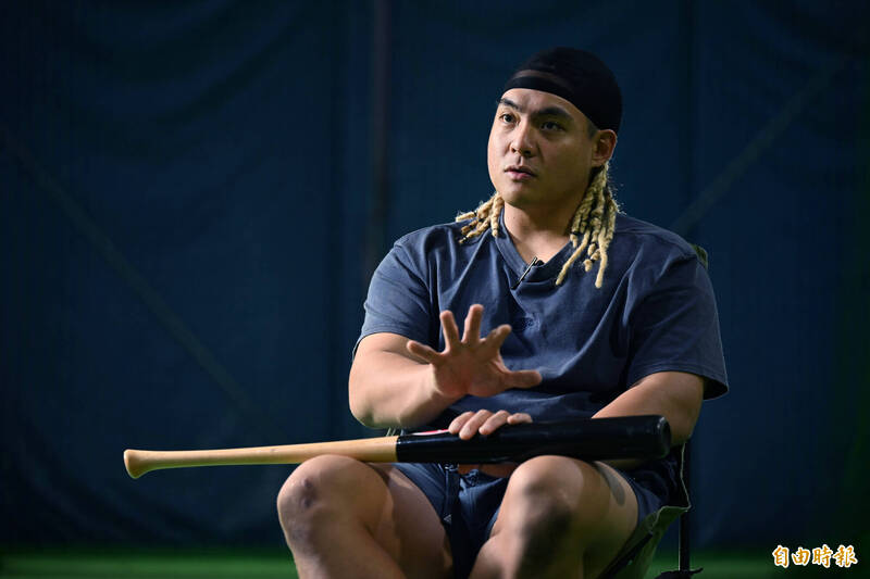 吉力吉撈·鞏冠。（記者李惠洲攝）