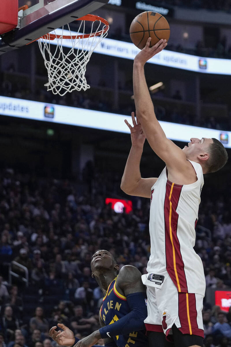 約維奇（右）。（美聯社）