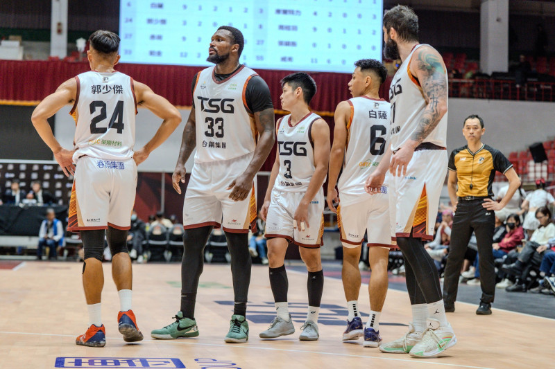 獵鷹收下在新主場首勝。（PLG提供）