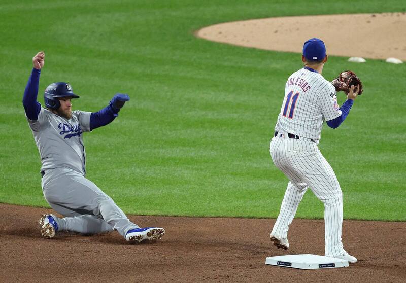 大聯盟今年針對內野佈陣與衝壘掩護跑者修改規定。（資料照，法新社）