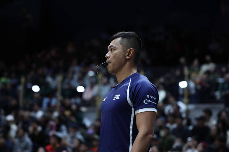 專職裁判葉俊宏。（TPBL提供）