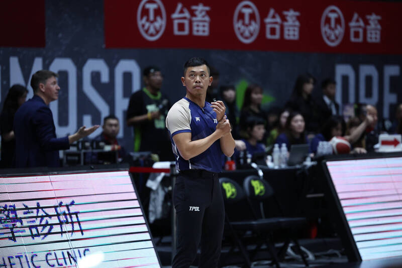 專職裁判葉俊宏。（TPBL提供）