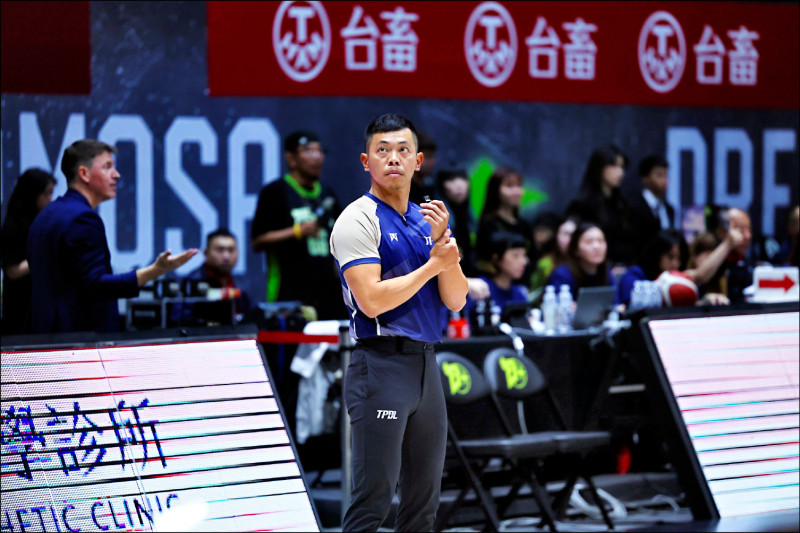 葉俊宏認為，如果一場比賽結束後，完全沒有提到裁判，球迷只討論球員的表現，就代表該場比賽裁判相當稱職。（TPBL提供）