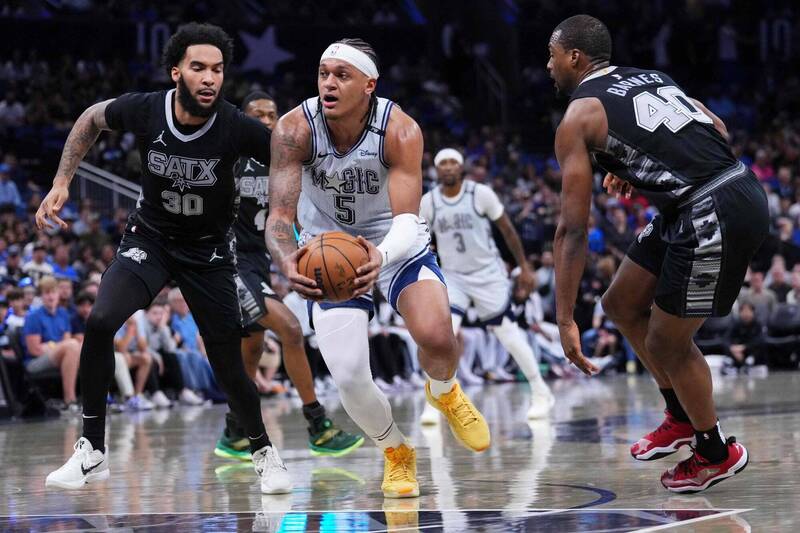 班切羅今攻下17分，包括在比賽結束前的致勝後仰跳投，幫助魔術奪勝。（法新社）