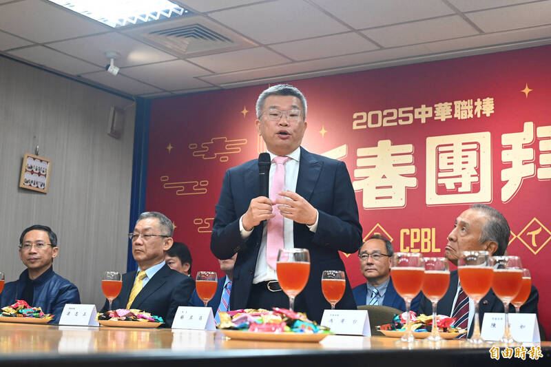 中職會長蔡其昌。（記者王藝菘攝）