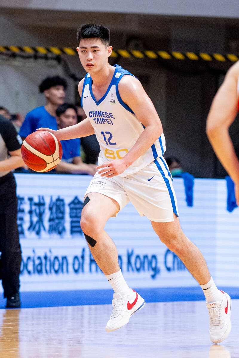 亞洲盃男籃》「金牌狀元」林信寬飆21分 台灣隊擊敗香港奪2連勝 - 自由體育