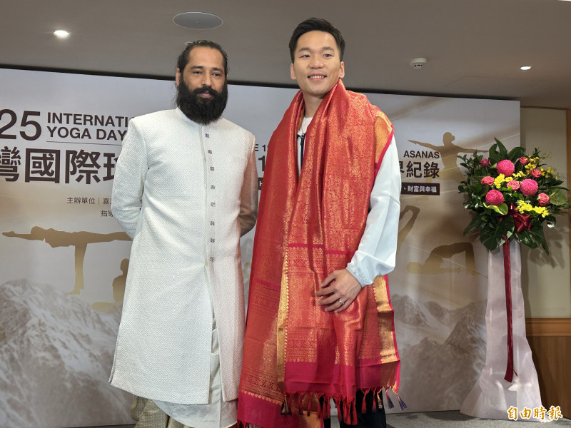 李洋出席國際瑜伽日記者會。（記者盧養宣攝）