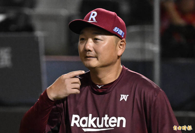 樂天桃猿一軍首席兼打擊教練曾豪駒將續掌明年3月經典賽台灣隊兵符。（記者林正堃攝）