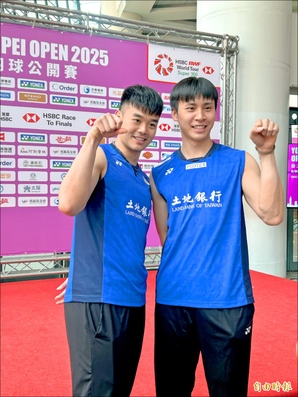 王齊麟（左）、邱相榤首次在台北羽球公開賽聯手。
（記者吳孟儒攝）