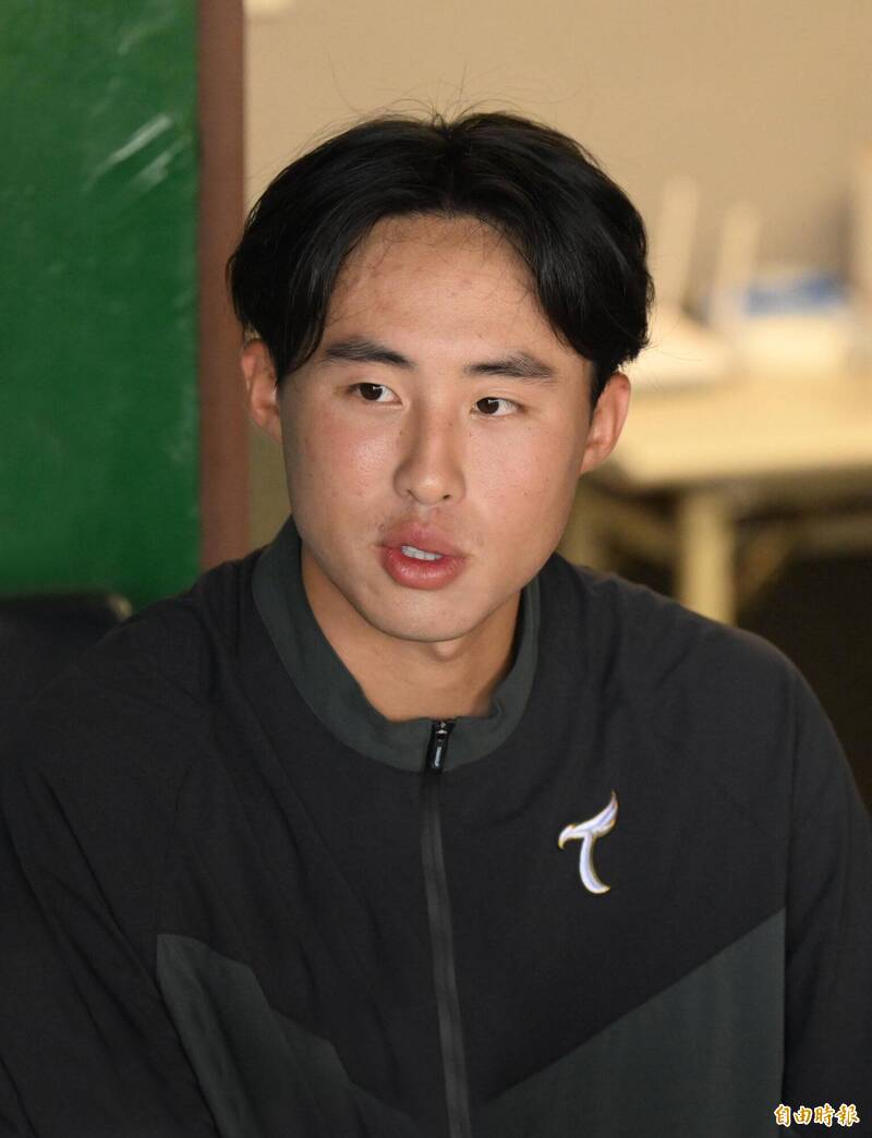 黃子豪。（記者李惠洲攝）