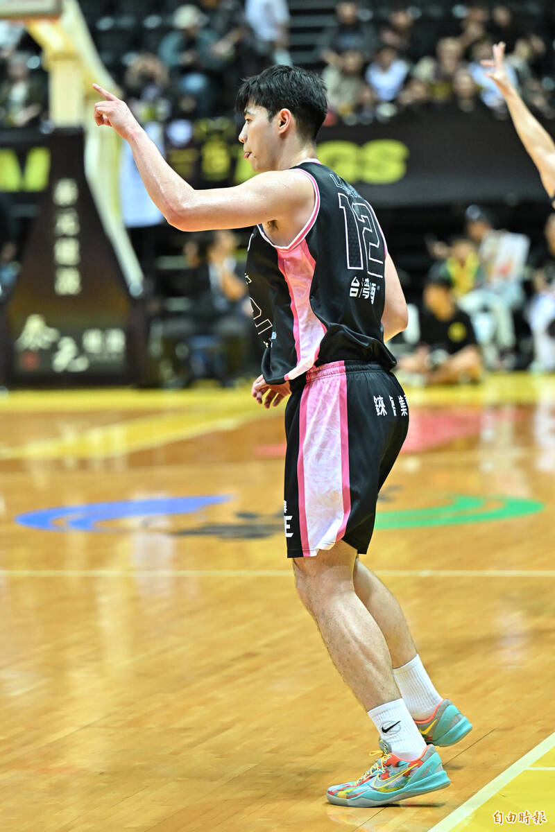 台啤永豐雲豹林信寬。（記者陳志曲攝）