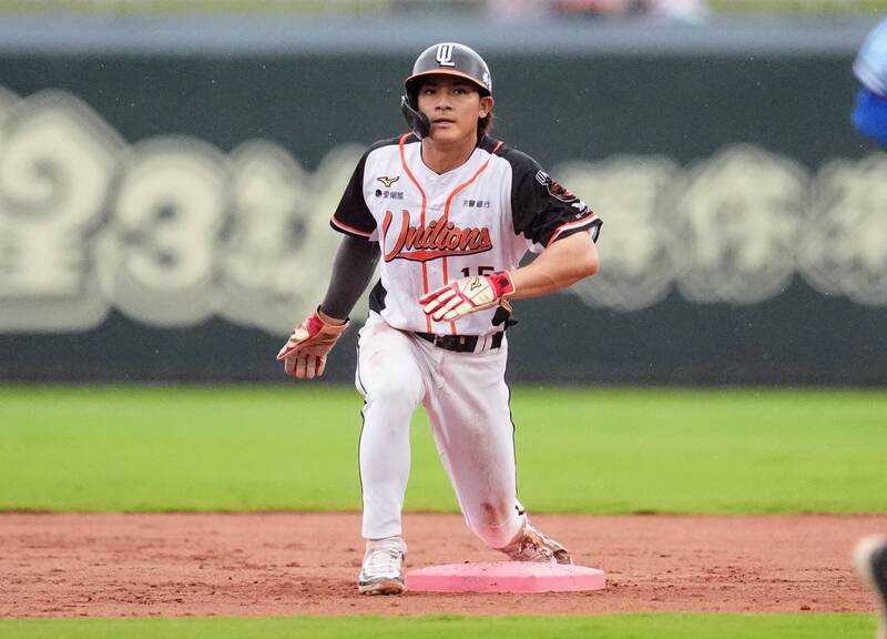 統一獅陳聖平繳五安猛打賞。（統一獅提供）