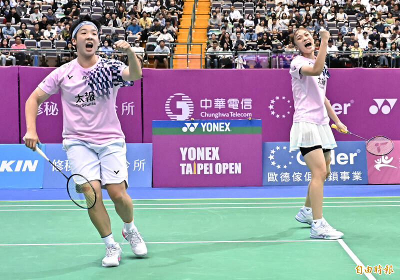 台灣女雙組合謝沛珊/洪恩慈。（記者陳志曲攝）