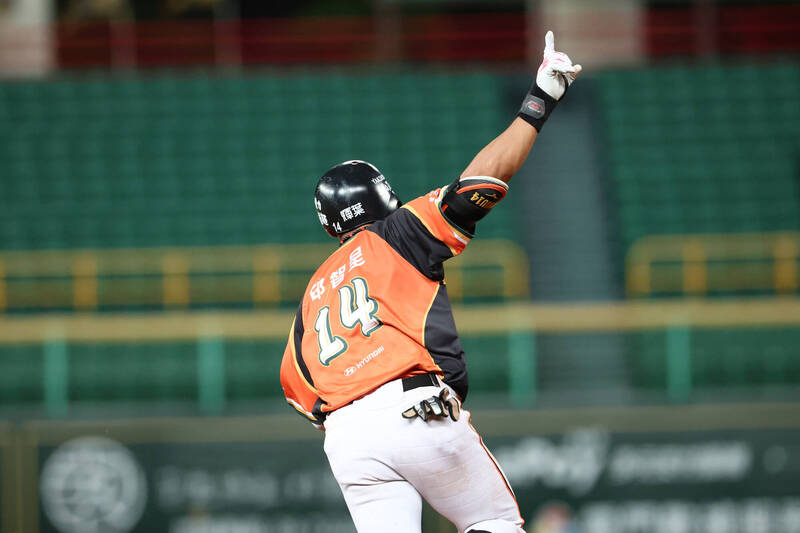 邱智呈9局上逆轉3分砲。（統一獅提供）