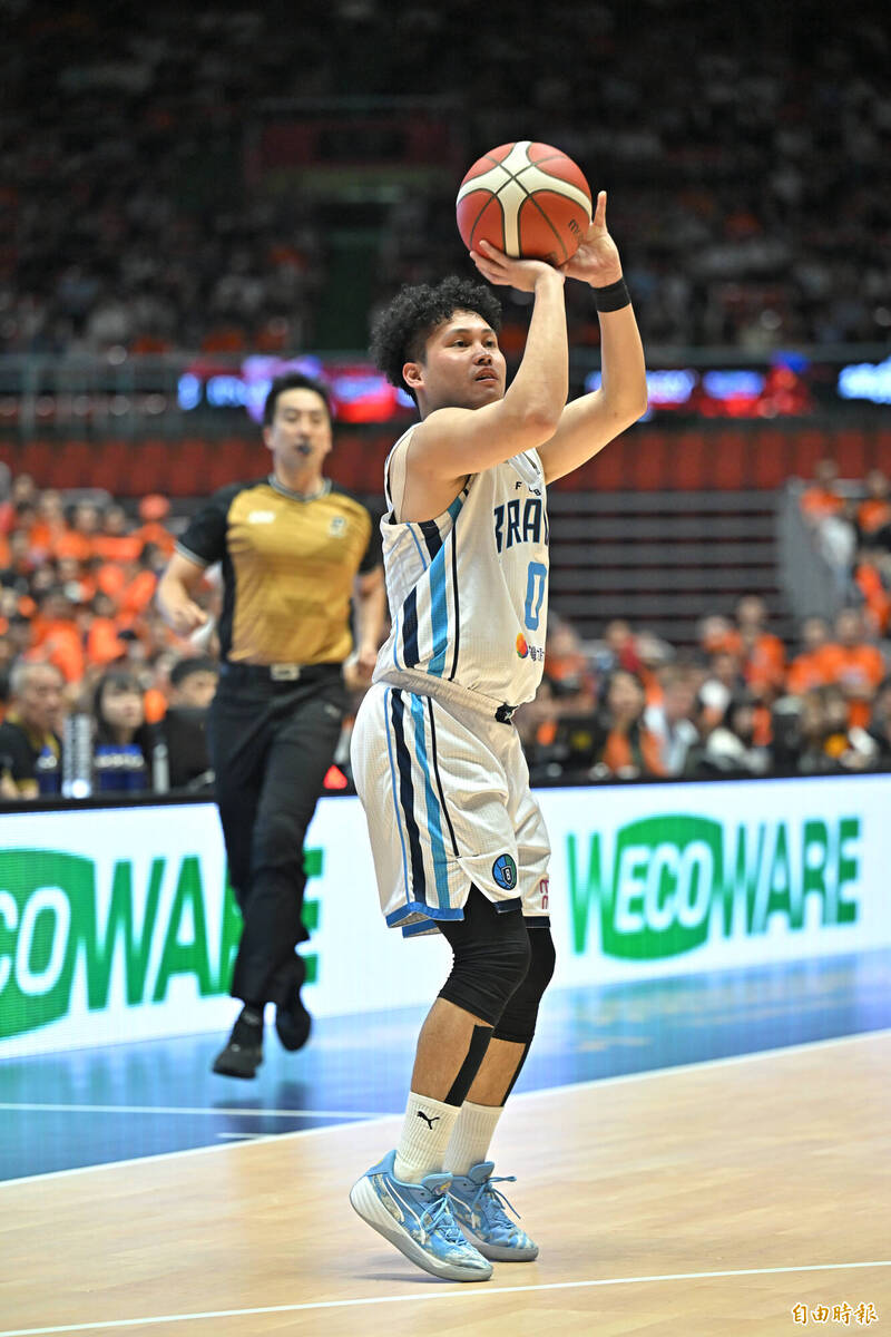 賴廷恩。（記者塗建榮攝）