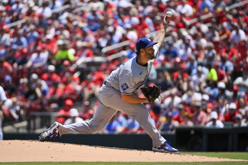 道奇三屆塞揚神獸克蕭（Clayton Kershaw），今天對紅雀繳出5局7K失1分好投，相隔294天再度奪勝。（路透）